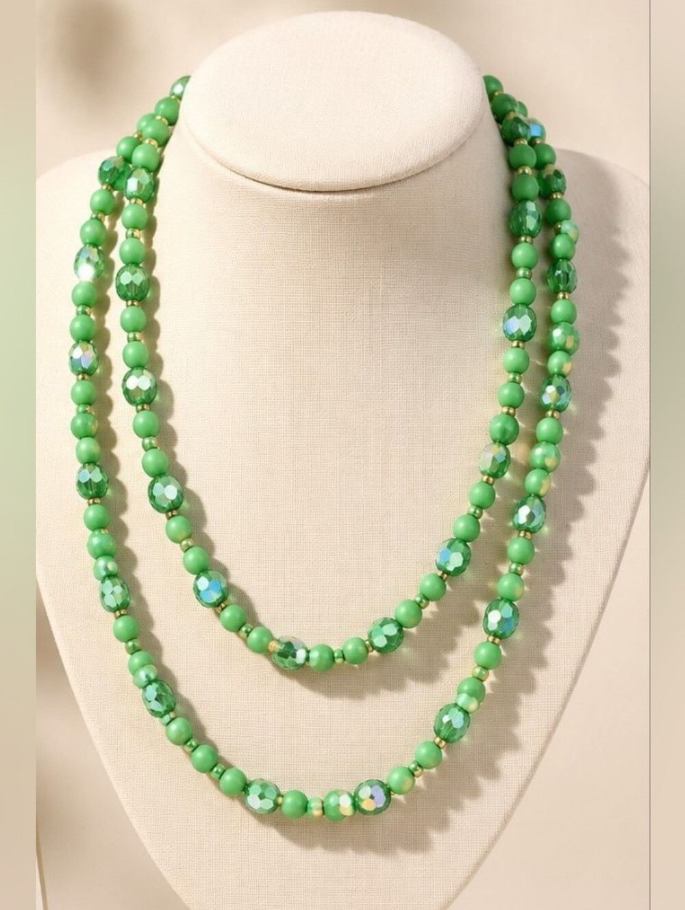 Nordstrom Elegant Green Beaded Necklace